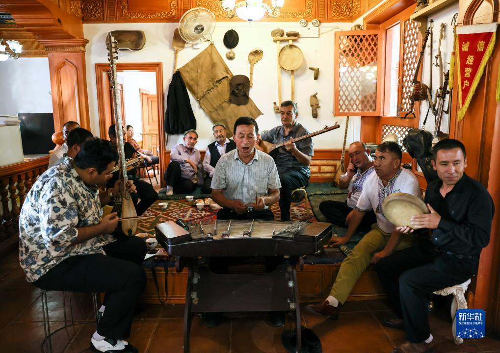 宾利棋牌金管家
